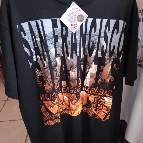 NWT-San Francisco Giants Genuine merchandise Tee - Picture 4 of 8